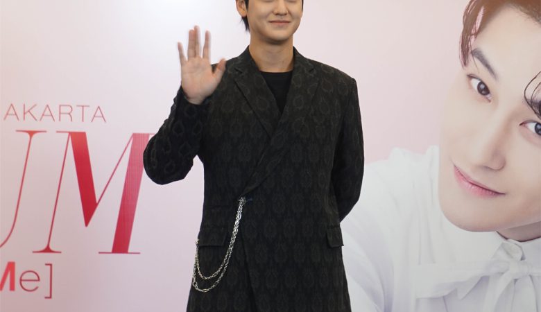Kim Bum Arrival in Indonesia