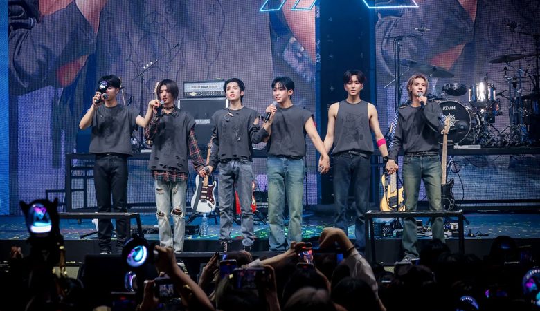 xdinary heroes break the brake