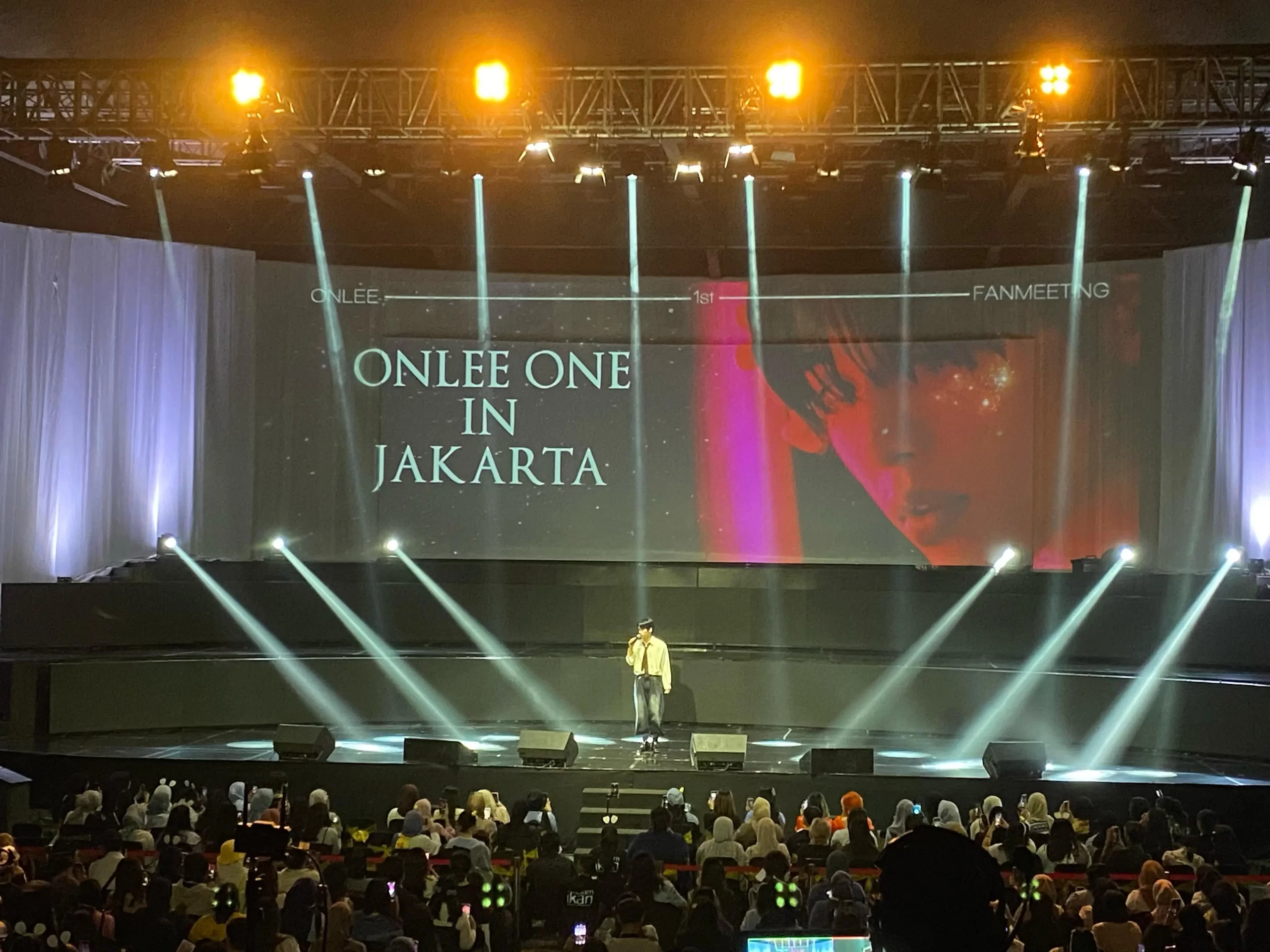 Fan Meeting ONLEE One in Jakarta Fulfilling Fans Longing and Inviting Unexpected Guests