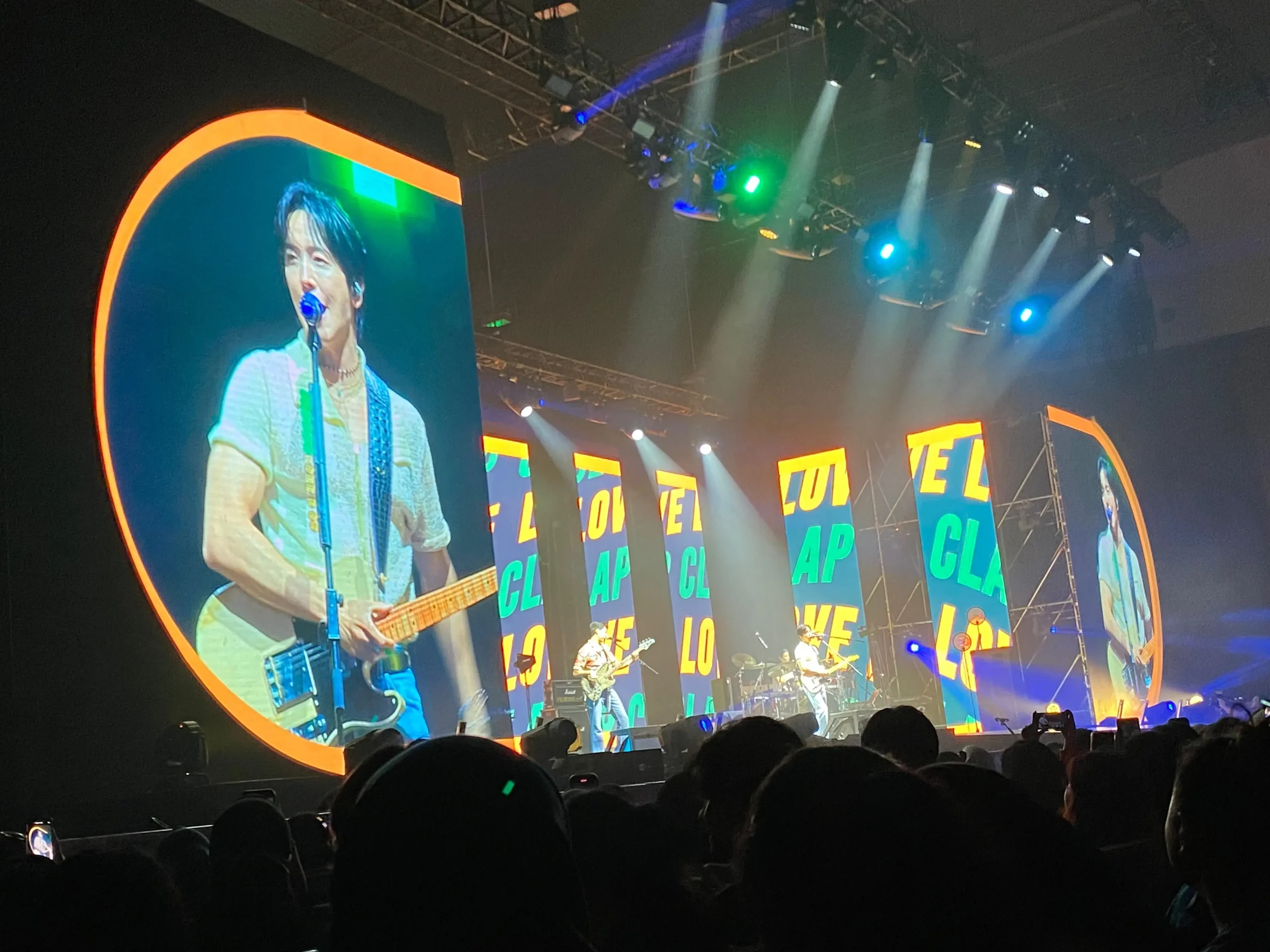 Treating Longing, CNBLUE Finally Performed Again in Front of Boice Indonesia!