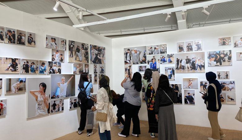 seventeen exhibition