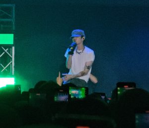 Indonesian JARS Sing Along in eaJ’s Jakarta Concert, eaJ: “Jakarta Show was Beyond Amazing!”
