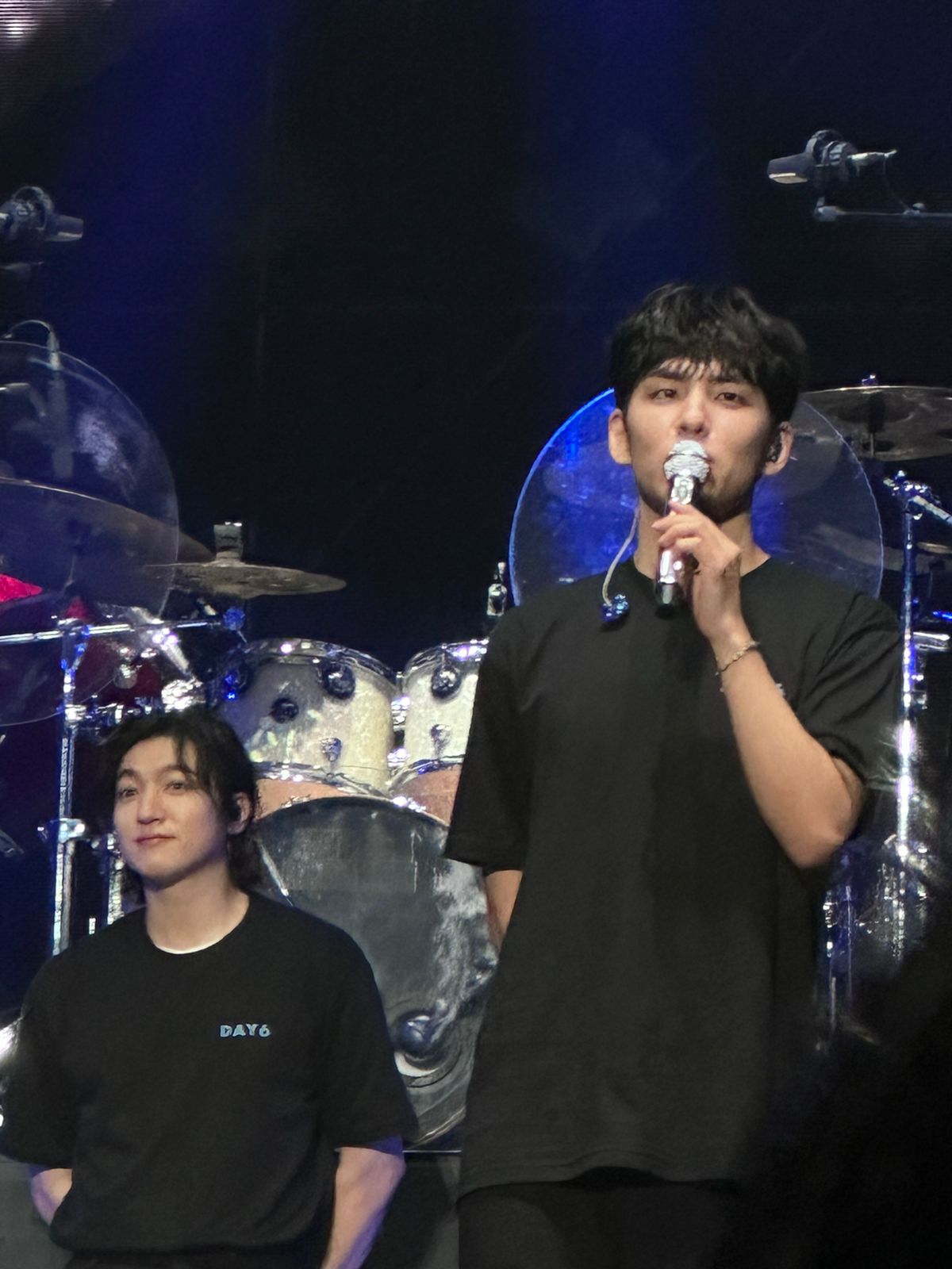 Excitement of DAY6’s First Concert in Jakarta, Wonpil Changes ‘Healer’ Lyrics to Rapopo