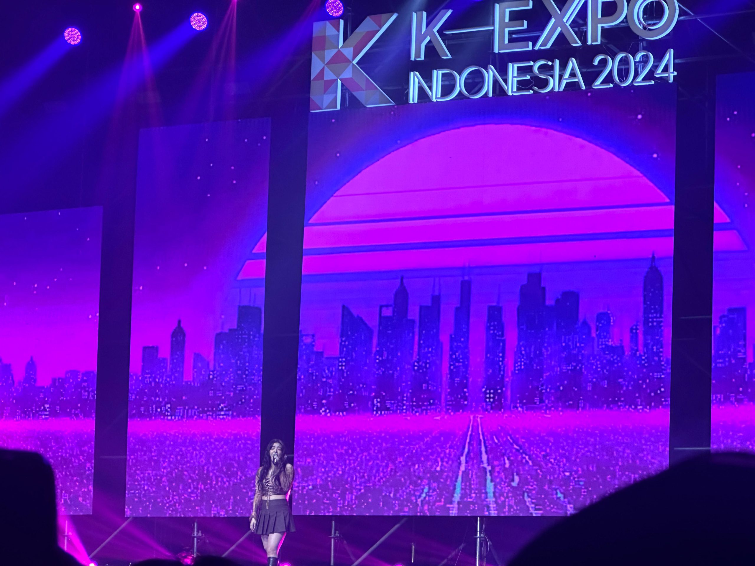 Ailee Successfully Makes the Audience ‘Ambyar’ at the 2024 K-EXPO Indonesia Concert