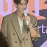 Choi Jin Hyuk’s Adorable Reaction to Trying Tempe Chips and Durian at His Jakarta Fan-Con