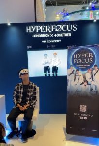 The Excitement of Experiencing a Different Sensation Watching a TXT Concert in VR Format at the Cinema