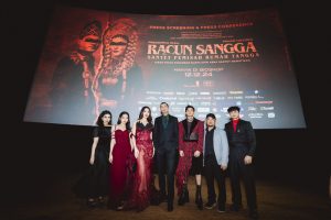 “Racun Sangga: Santet Pemisah Rumah Tangga” will bring psychological terror in this horror offering from Soraya Intercine Films. Coming to theaters on 12.12.2024!
