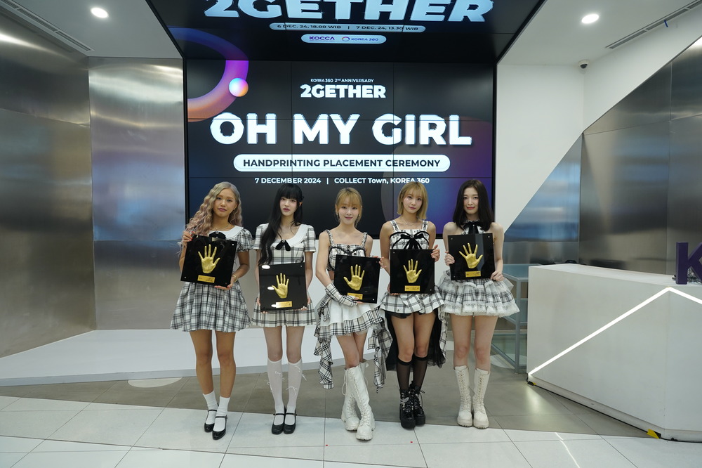 Oh My Girl’s First Visit to Jakarta: Reveals Pre-Performance Habits and Plans for a Concert in the City