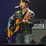 10CM Covers Andmesh Song Cinta Luar Biasa and Confesses His Love for Dangdut Music, Often Listening to Lesti Kejora Sekali Seumur Hidup