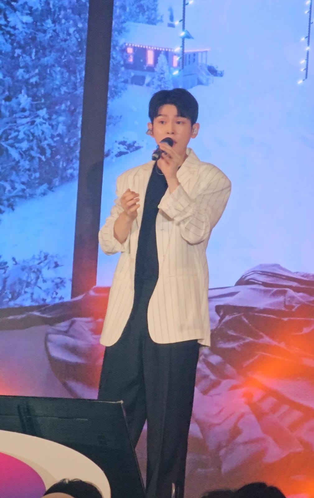 Sing a Song with Paul Kim at KOREA 360 2nd Anniversary : 
