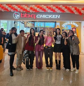 KPop Girl Group KANDIS Shines in Indonesia: Check Out the Fun as KANDIS Meets Fans at Their Fan Meeting Event with BB.Q Chicken and TipTip at Citywalk Sudirman!