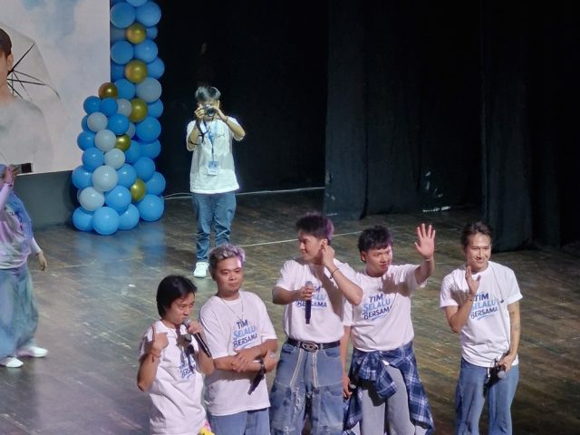 SMASH Celebrates 15th Anniversary with Fancon, Full of Nostalgia with Fans