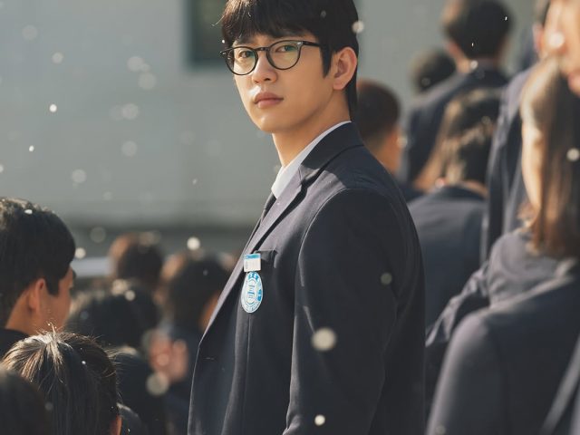 Jinyoung GOT7 vs. Fate: Can Data and Statistics Defeat a Curse in The Witch?