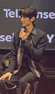 Chen Zheyuan Joins Viral “Velocity” Challenge and Plays Drawing Test with Fans in Jakarta — So Much Fun!