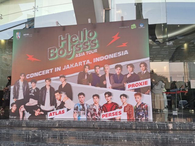 PROXIE, PERSES, and ATLAS Deliver Special Performances at Jakarta Concert!