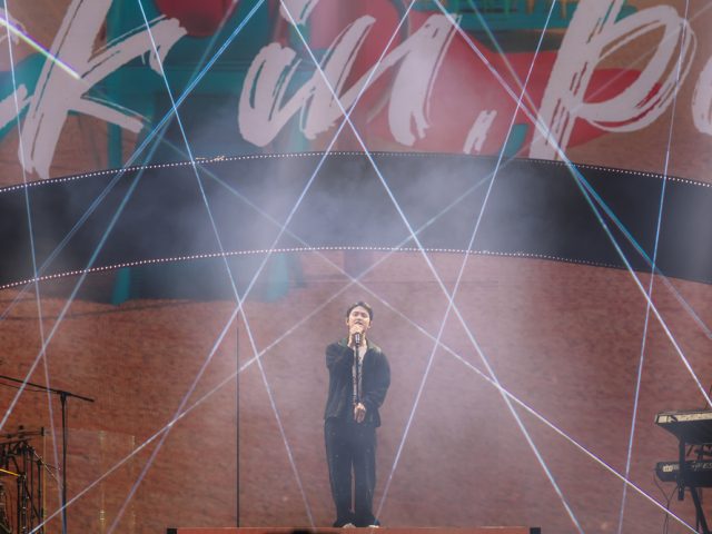 Doh Kyungsoo Warmly Greets Fans at His First Solo Concert in Jakarta: “Jakarta, I’m So Happy!”