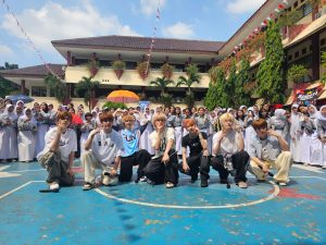 ARrC Visits SMA 8 Jakarta, School Attack Arrives in Indonesia!