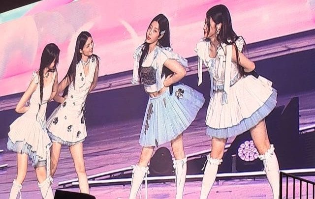 ILLIT Performs Enthusiastically at Livin’ Fest 2025: Promises to Return to Indonesia