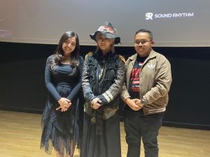 HYDE Falls in Love with Batik, Plans to Wear It at His Jakarta Concert