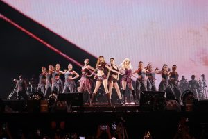 BLACKPINK Solo Performances in “DEADLINE” Jakarta: Lisa, Jennie, Rosé, and Jisoo Dazzle Indonesian Blinks