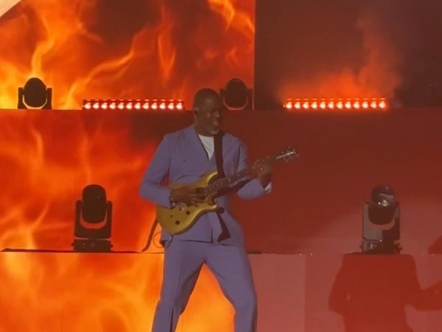 Brian McKnight Turns Balai Sarbini into a Night of Nostalgia