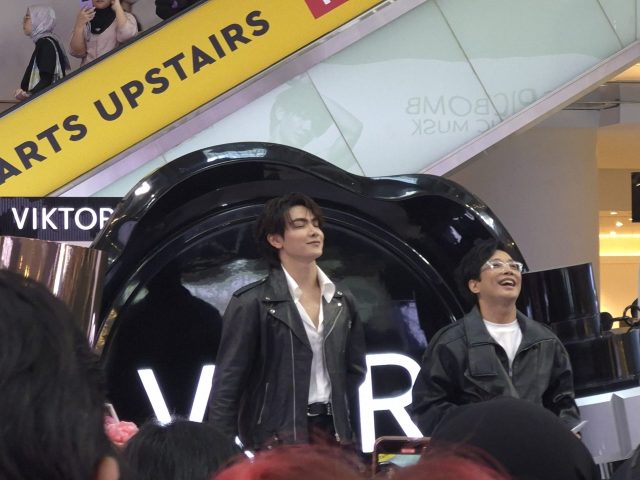 Joong Archen Ignites Jakarta: Fans Flood Grand Indonesia for Exclusive Fragrance Pop-Up