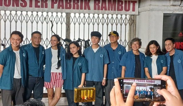 Inside the Haunting Reality of Labor: Monster Pabrik Rambut Explores the Dark Side of Work