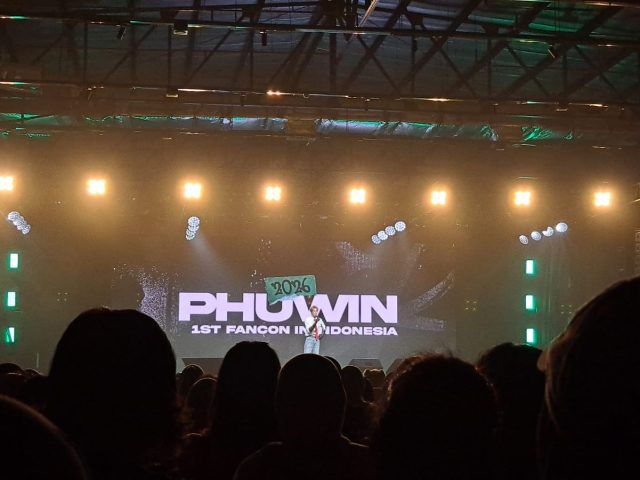 More Than a Fancon Phuwin Takes Fans on a Musical Journey from Series OST to Solo Singles in Jakarta